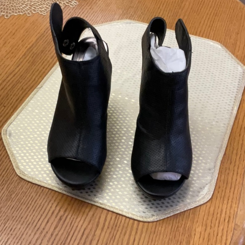 Black high wedged heels